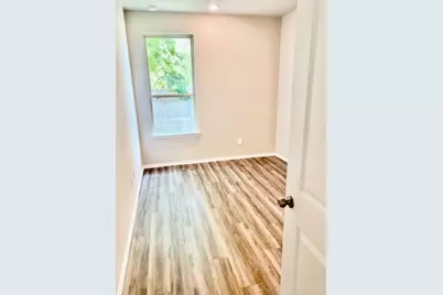 11720 White Cedar, Willis, TX 77318 - Photo 5