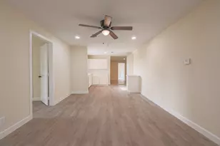 536 Stimpson St, Baytown, TX 77520 - Photo 21