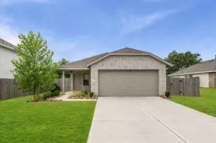 347 Riverwood Village Ln, Sealy, TX 77474 - Photo 1