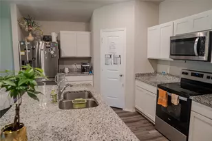332 Pecos Dr, Huntsville, TX 77340 - Photo 5