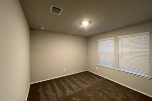 332 Pecos Dr, Huntsville, TX 77340 - Photo 11