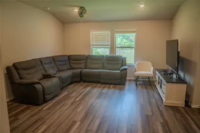 332 Pecos Drive, Huntsville, TX 77340 - Photo 7