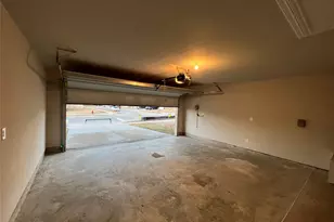 332 Pecos Dr, Huntsville, TX 77340 - Photo 13