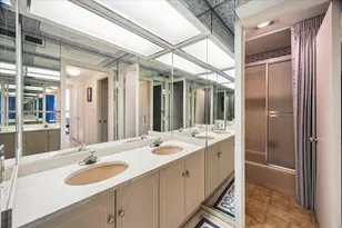 5110 San Felipe Street W, Houston, TX 77056 - Photo 11