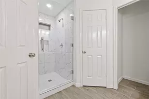 6307 Woodland Forest Dr, Houston, TX 77088 - Photo 25