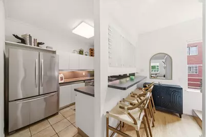 4004 Montrose Boulevard #18D, Houston, TX 77006 - Photo 5