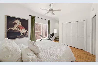 4004 Montrose Boulevard #18D, Houston, TX 77006 - Photo 13
