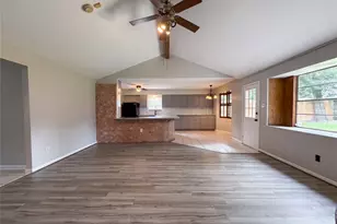 9606 Ballin David Dr, Spring, TX 77379 - Photo 7