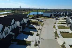 2913 Crown Gate Dr, Houston, TX 77047 - Photo 3