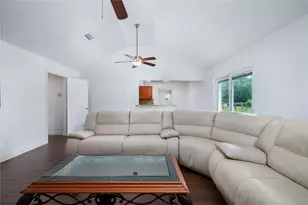 12826 Hill Dr, Conroe, TX 77304 - Photo 3