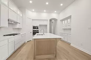 518 Sand Trl Wy, Conroe, TX 77304 - Photo 5