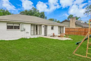 223 Kirkaldy Dr, Houston, TX 77015 - Photo 17