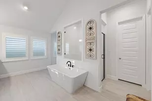 137 Sweeping Valley Dr, Montgomery, TX 77316 - Photo 39