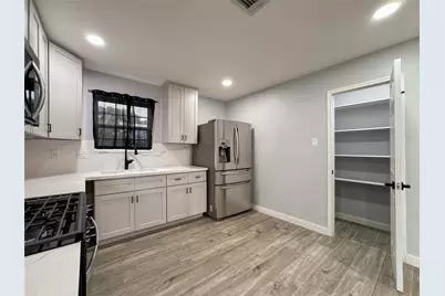 730 Dunkley Drive, Houston, TX 77076 - Photo 9