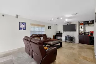 11726 Wilson Pines Ct, Houston, TX 77031 - Photo 3