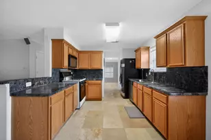 11726 Wilson Pines Ct, Houston, TX 77031 - Photo 11