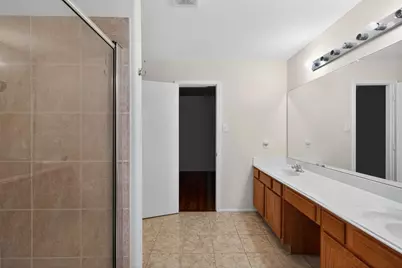 11726 Wilson Pines Court, Houston, TX 77031 - Photo 15