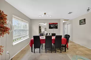 11726 Wilson Pines Ct, Houston, TX 77031 - Photo 5