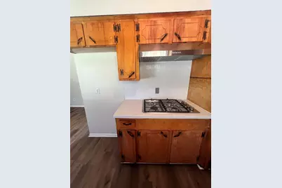 6415 Heath Street, Houston, TX 77016 - Photo 9