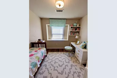 6415 Heath Street, Houston, TX 77016 - Photo 5