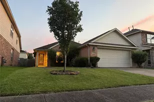 12410 Gershwin Oak St, Houston, TX 77089 - Photo 1