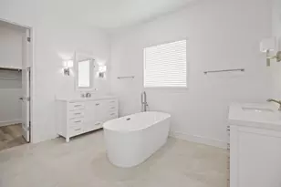 1801 N Wildflower Dr, Deer Park, TX 77536 - Photo 13