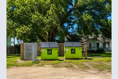 513 E Caney Street, Wharton, TX 77488 - Photo 7