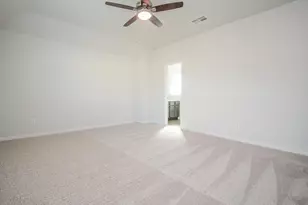 4212 McGregor Blf Ln, Conroe, TX 77304 - Photo 19