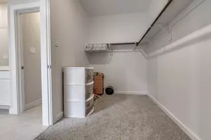 1318 Cascade Hls Dr, Rosharon, TX 77583 - Photo 17