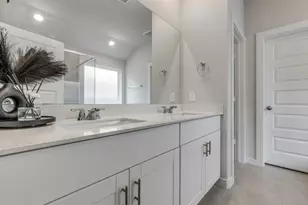 1318 Cascade Hls Dr, Rosharon, TX 77583 - Photo 15