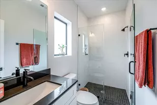 3514 Arlington St, Houston, TX 77018 - Photo 9