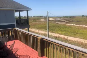 23186 Camino St, Galveston, TX 77554 - Photo 3