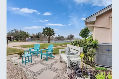 10109 Schaper Road, Galveston, TX 77554 - Photo 27