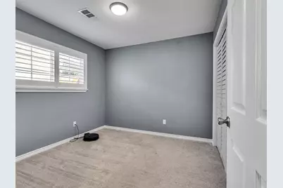 10109 Schaper Road, Galveston, TX 77554 - Photo 15