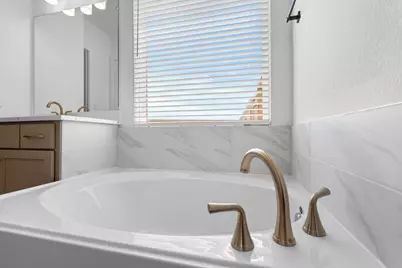 12102 Wild Bend Drive, Baytown, TX 77523 - Photo 21