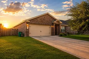 7203 Montclair Peak Ln, Richmond, TX 77469 - Photo 1