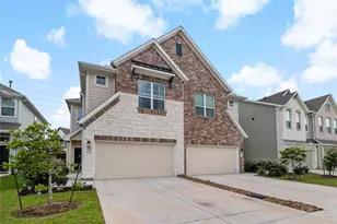 5254 Capricorn Wy, Rosharon, TX 77583 - Photo 1