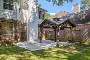 1726 Emerald Lake Ct, Houston, TX 77062 - Photo 31