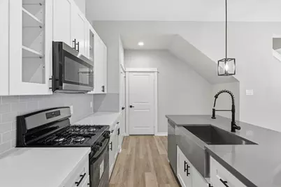 11303 Stonework Grove Lane, Houston, TX 77076 - Photo 15