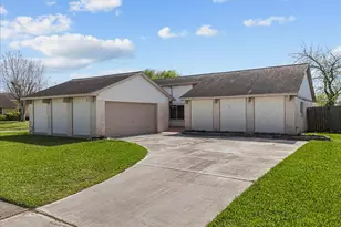 2503 Corral Trail, Friendswood, TX 77546 - Photo 1