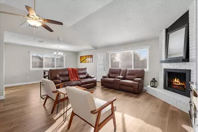 2503 Corral Trail, Friendswood, TX 77546 - Photo 5