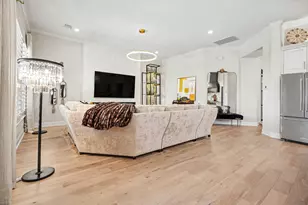14223 Dunsmore Lndg Dr, Houston, TX 77059 - Photo 11