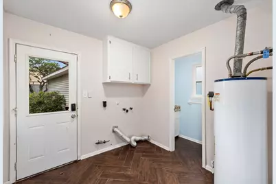7407 Theisswood Road, Spring, TX 77379 - Photo 5