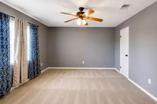 1226 Avenue H, Danbury, TX 77534 - Photo 11