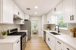 12703 Redfern Dr, Houston, TX 77048 - Photo 7