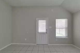 13702 Sun Bear Ct, Crosby, TX 77532 - Photo 3