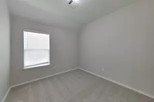 13702 Sun Bear Ct, Crosby, TX 77532 - Photo 11