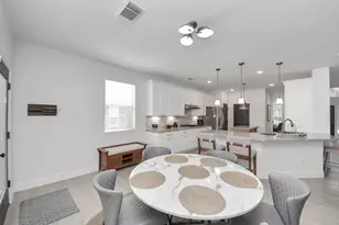 1810 Blue Water Bay Dr, Katy, TX 77494 - Photo 11