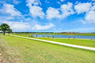 1810 Blue Water Bay Dr, Katy, TX 77494 - Photo 27