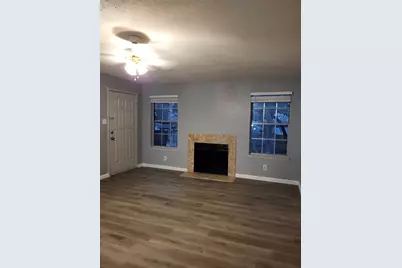 9700 Leawood Boulevard #7/14, Houston, TX 77099 - Photo 5